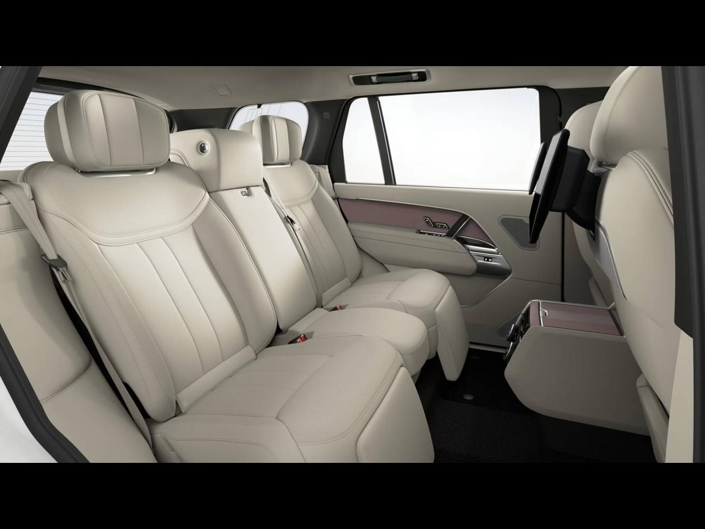 Image LAND-ROVER Range Rover 4.4 P540 537ch Autobiography LWB