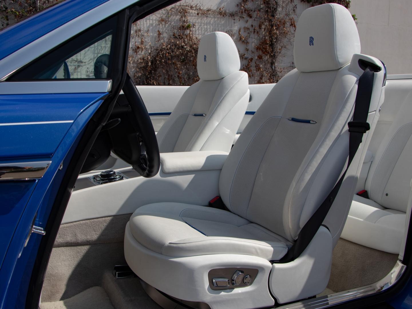 Image ROLLS-ROYCE Dawn V12 6.6 571ch