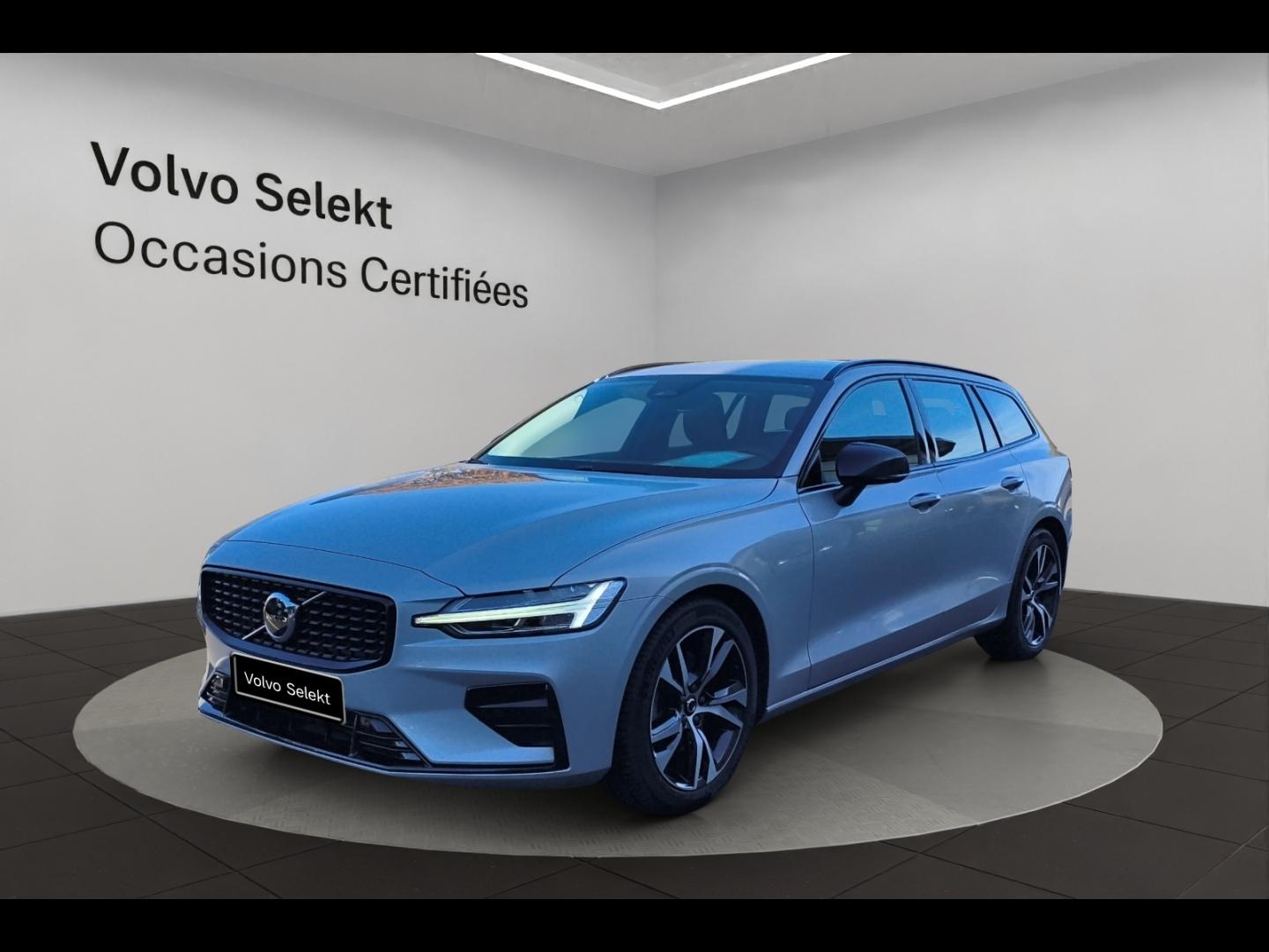 Photo VOLVO V60 B4 197ch Plus Style Dark DCT 7