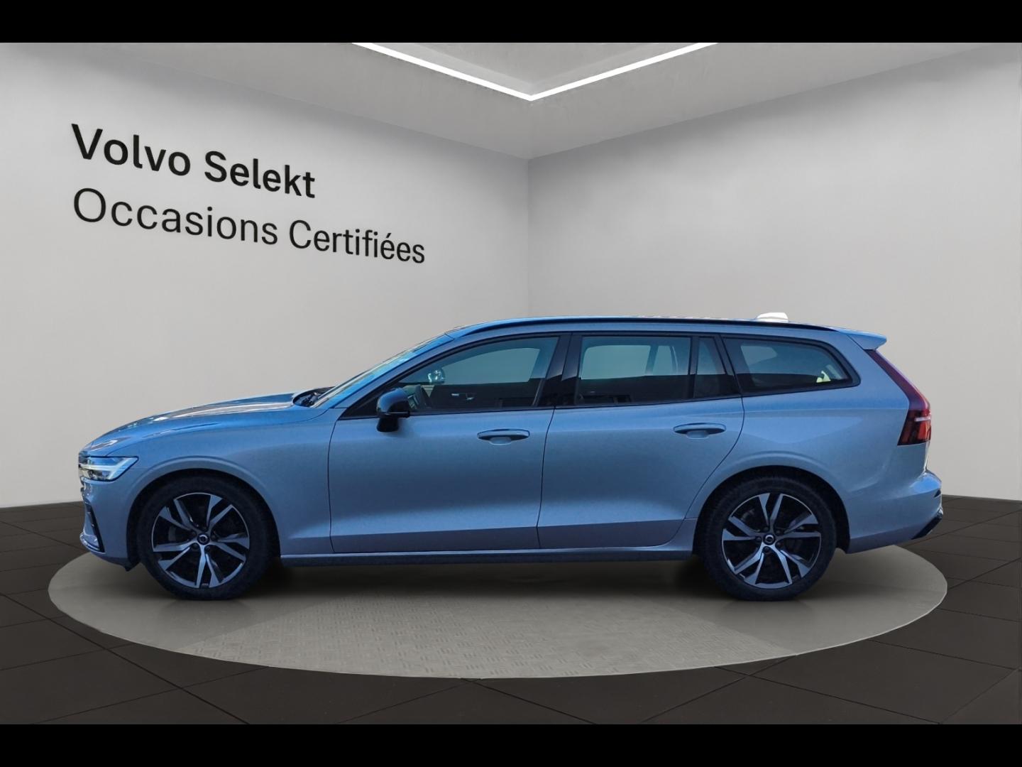 Image VOLVO V60 B4 197ch Plus Style Dark DCT 7