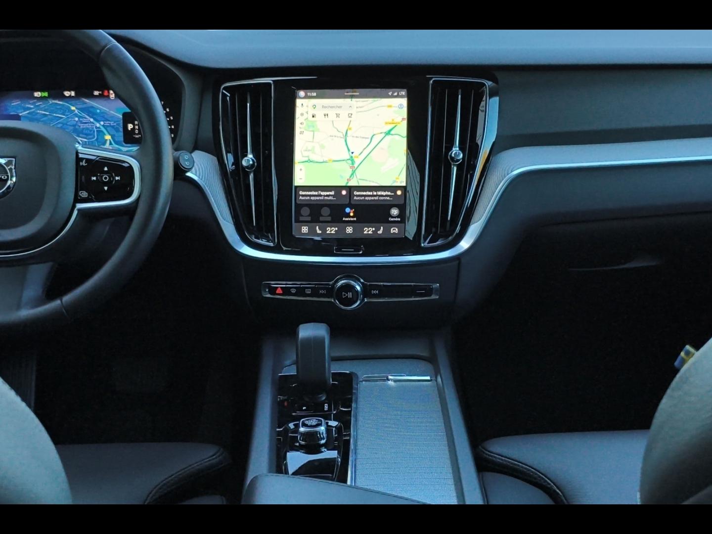 Image VOLVO V60 B4 197ch Plus Style Dark DCT 7