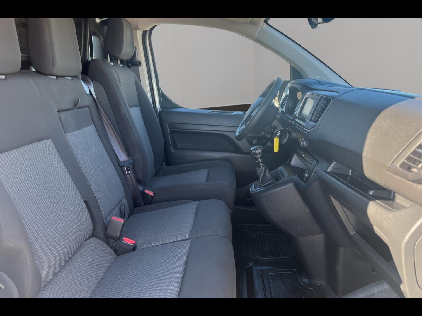 Image TOYOTA PROACE Long 2.0 D-4D 140 Business