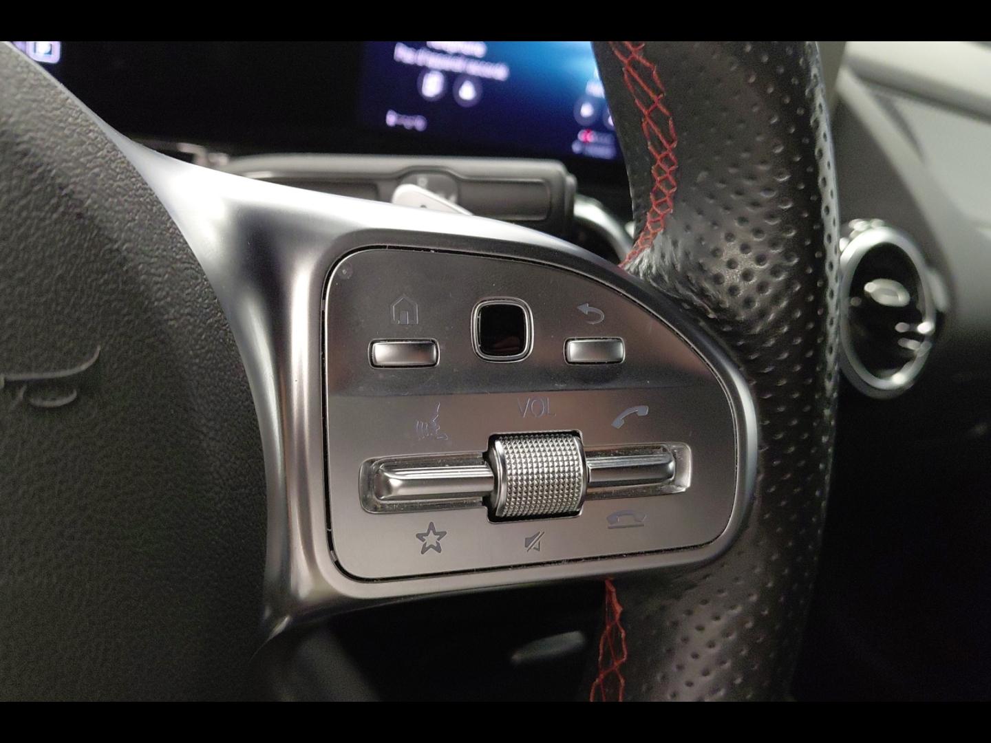 Image MERCEDES-BENZ GLA 200 d 150ch AMG Line 8G-DCT