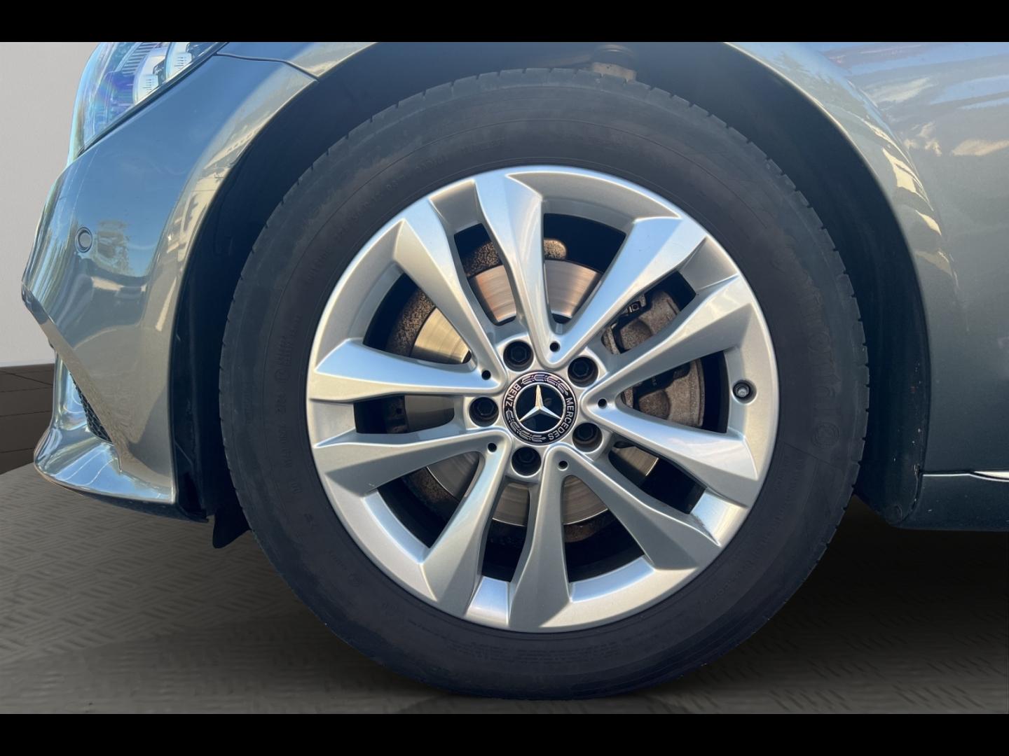 Image MERCEDES-BENZ Classe C 220 d 194ch Avantgarde Line 9G-Tronic