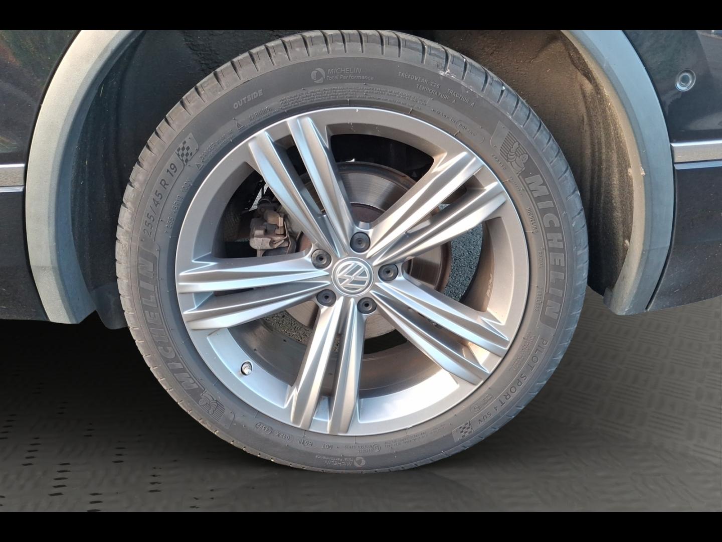 Image VOLKSWAGEN Tiguan Allspace 2.0 TDI 150ch Carat DSG7 Euro6dT