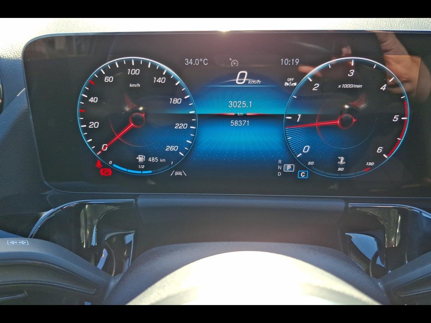 Image MERCEDES-BENZ GLA 200 d 150ch AMG Line 8G-DCT