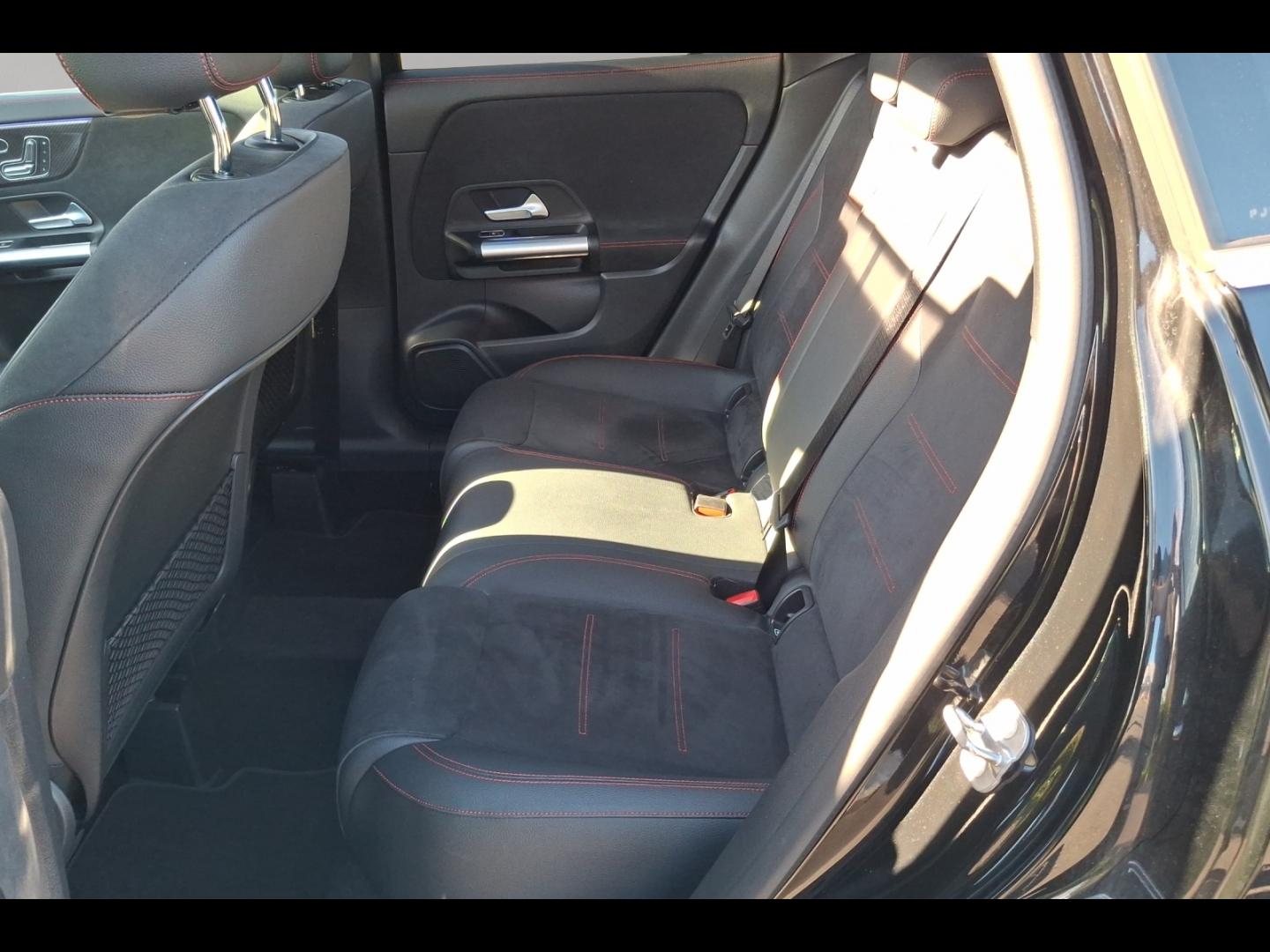 Image MERCEDES-BENZ GLA 200 d 150ch AMG Line 8G-DCT