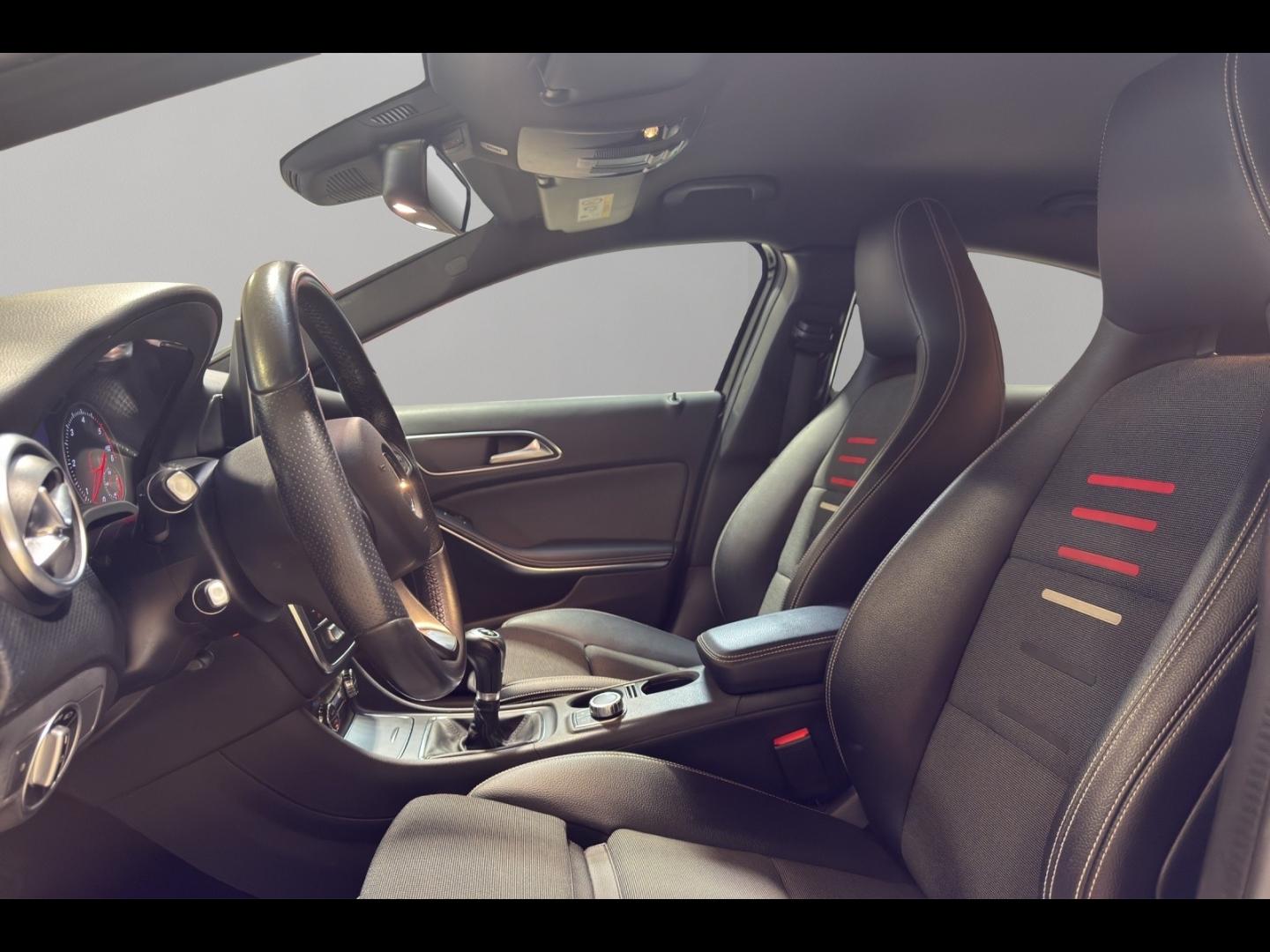 Image MERCEDES-BENZ Classe A 180 d Sport Edition