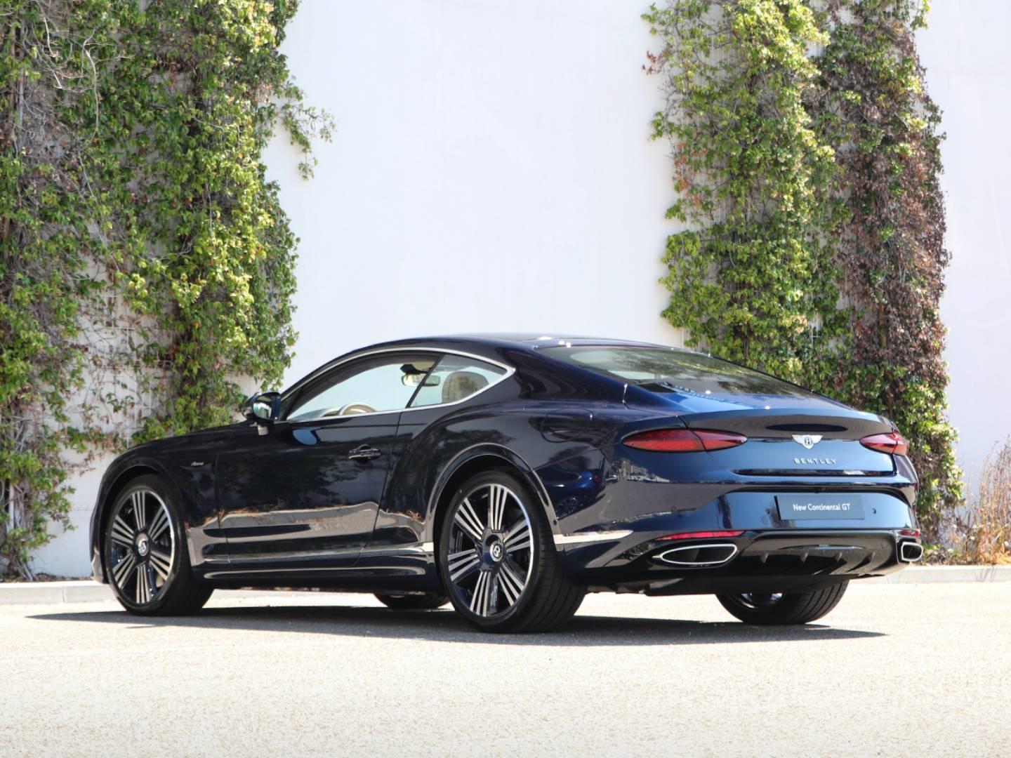Image BENTLEY CONTINENTAL GT Azure V8 Hybrid 680ch