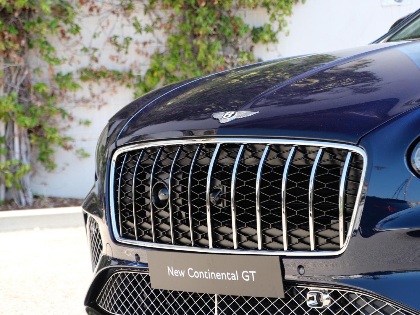 Image BENTLEY CONTINENTAL GT Azure V8 Hybrid 680ch