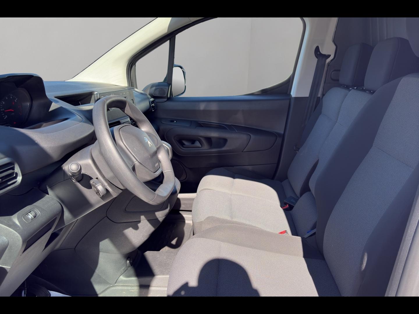 Image PEUGEOT Partner Standard 1.6 BlueHDi 100ch Premium