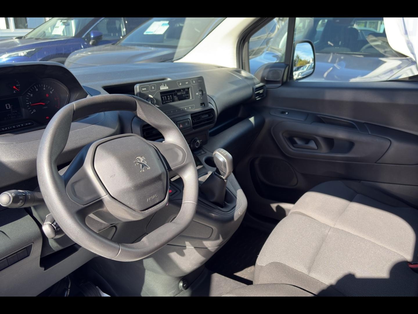 Image PEUGEOT Partner Standard 1.6 BlueHDi 100ch Premium