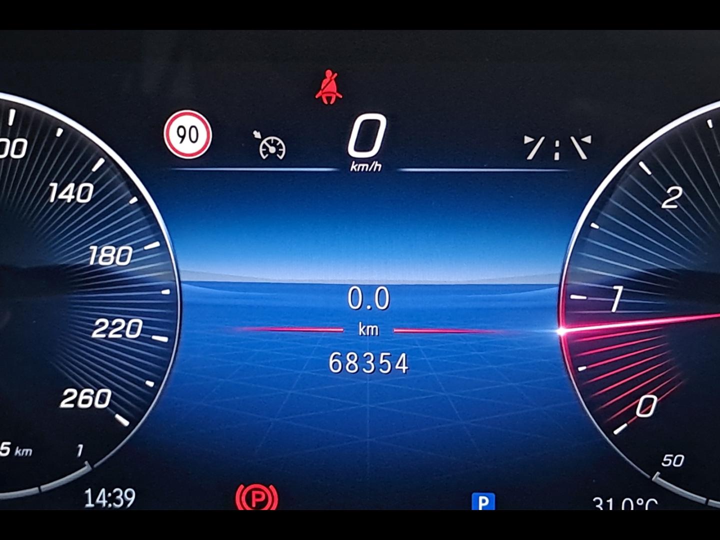 Image MERCEDES-BENZ Classe A 180 d 116ch AMG Line 8G-DCT