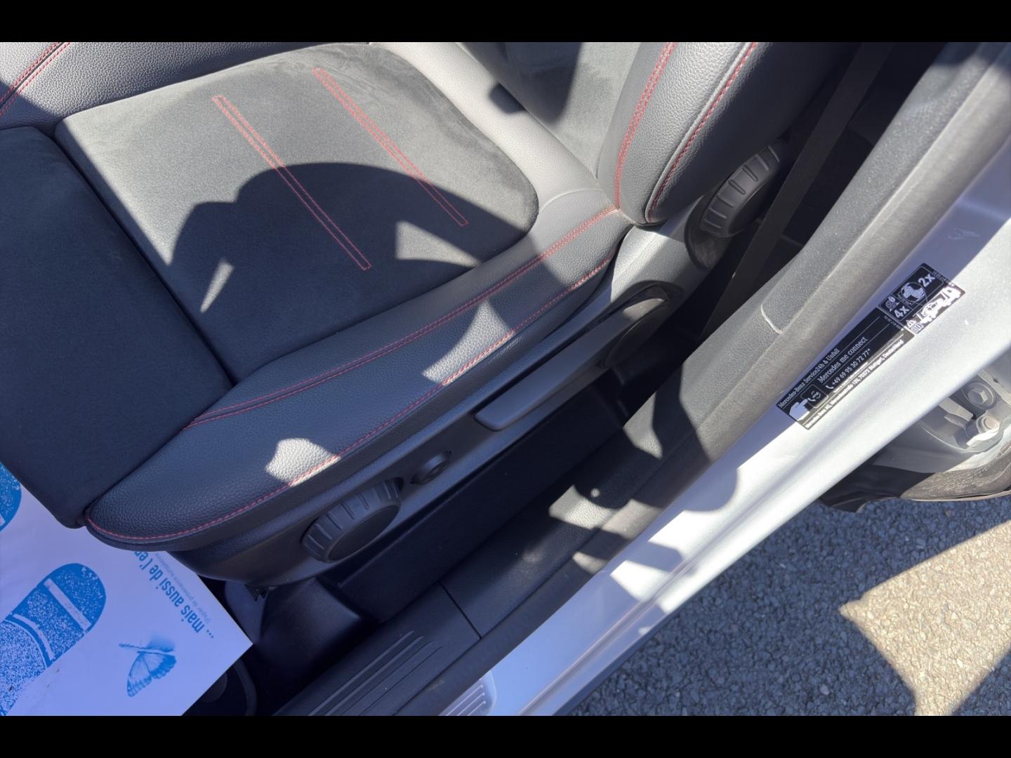 Image MERCEDES-BENZ GLA 200 d 150ch AMG Line 8G-DCT