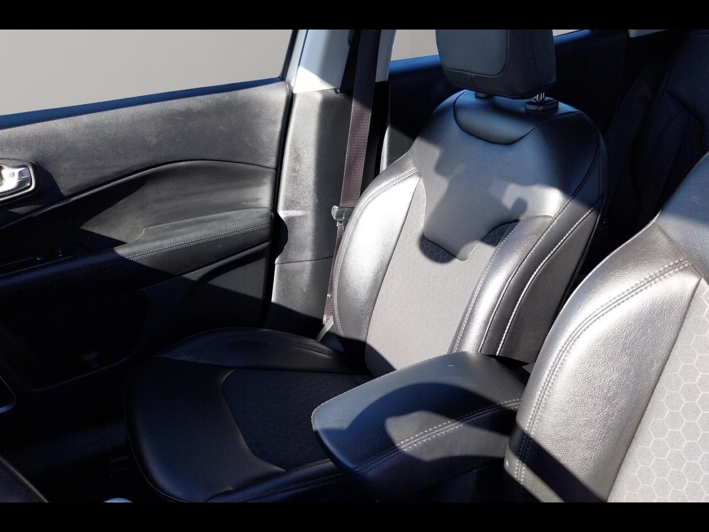 Image JEEP Compass 1.4 MultiAir II 140ch Brooklyn Edition 4x2 Euro6d-Temp