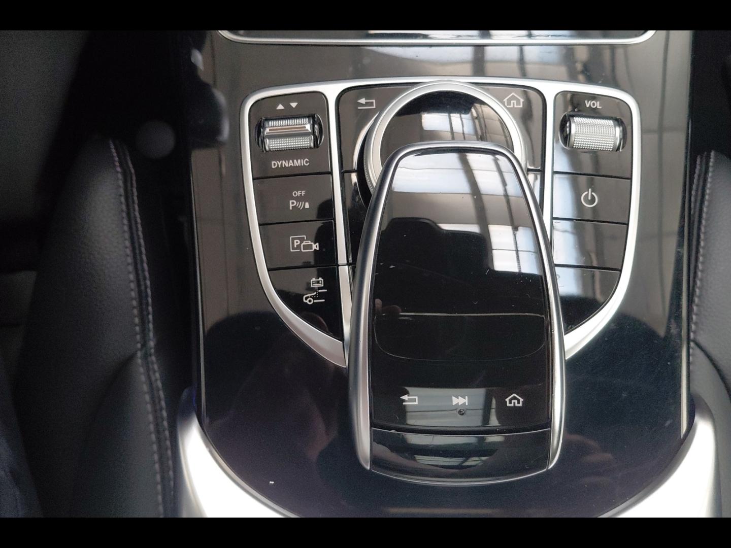 Image MERCEDES-BENZ Classe C Break 300 de 194+122ch AMG Line 9G-Tronic