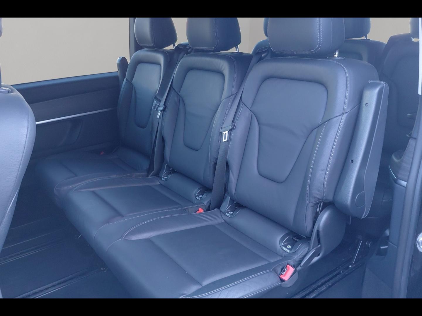 Image MERCEDES-BENZ Classe V 300 d Extra-Long Avantgarde 9G-Tronic