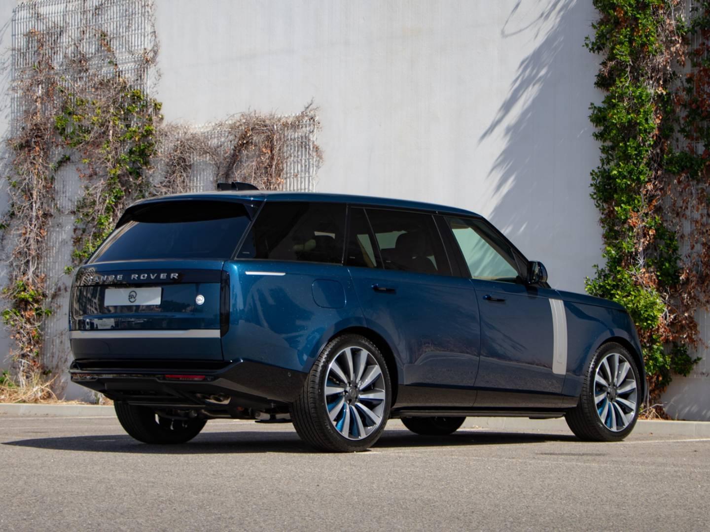 Image LAND-ROVER Range Rover 4.4 P615 615ch SV LWB