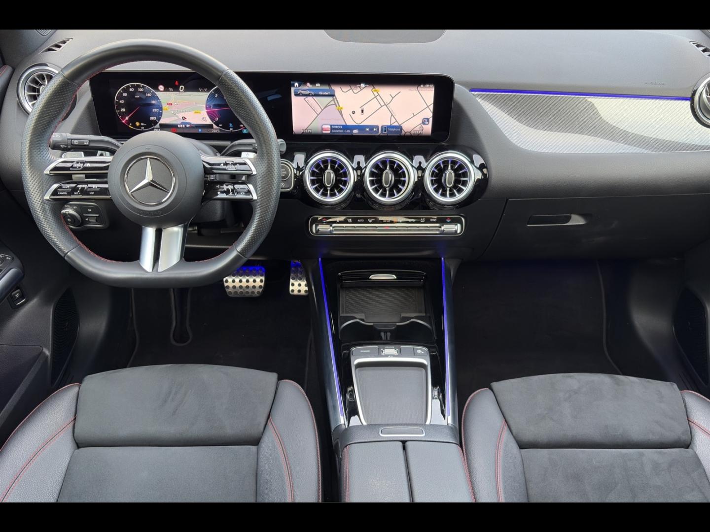 Image MERCEDES-BENZ GLA 200 d 150ch AMG Line 8G-DCT