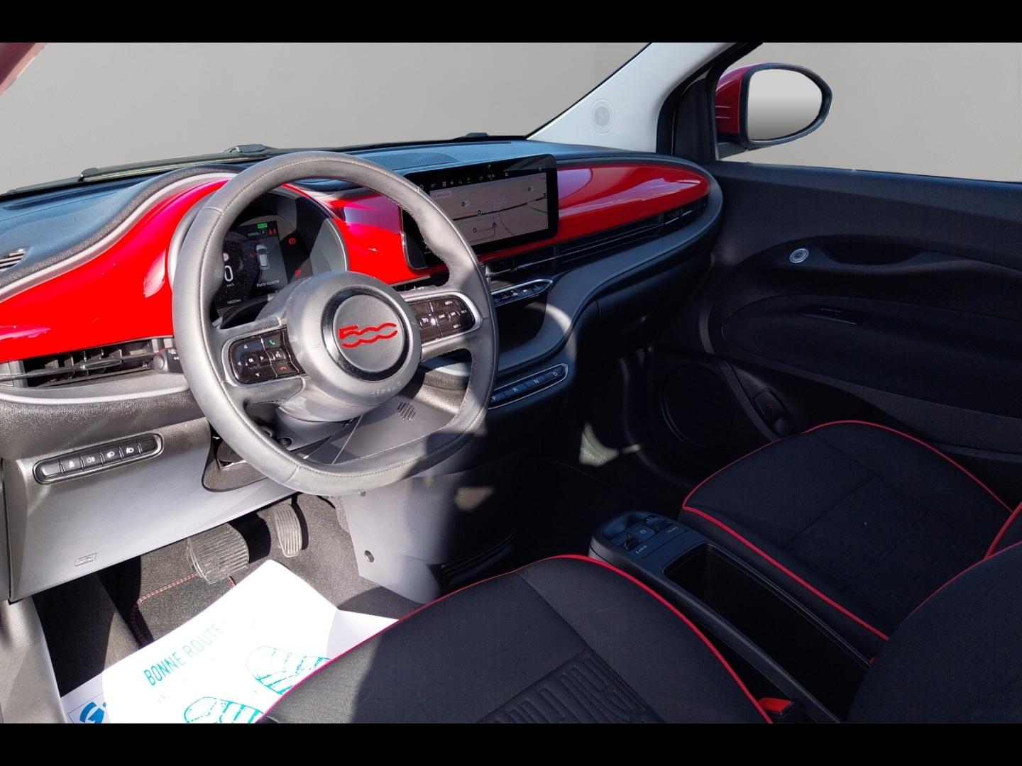 Image FIAT 500 e 118ch (RED) MY23
