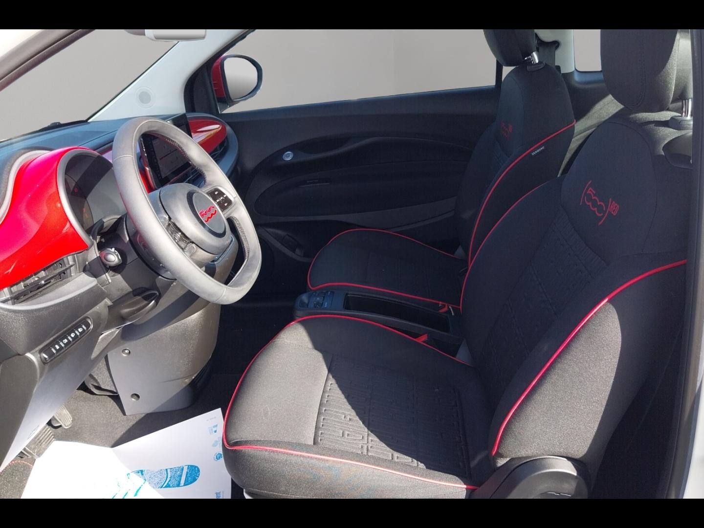 Image FIAT 500 e 118ch (RED) MY23