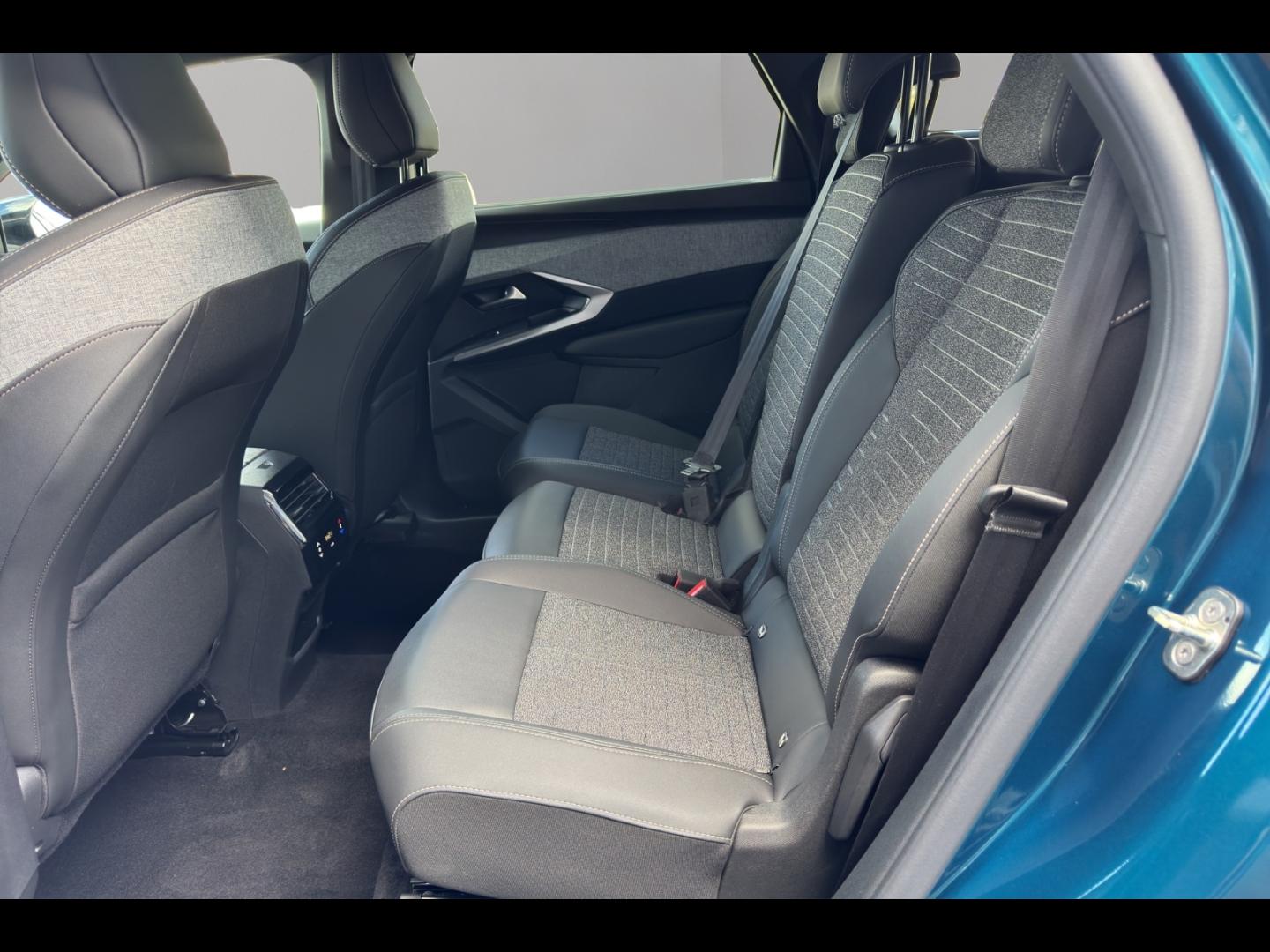 Image PEUGEOT 5008 Hybrid 145ch Allure e-DCS6
