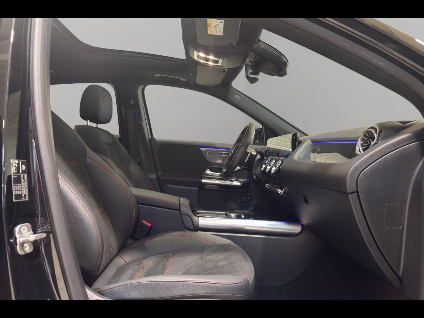 Image MERCEDES-BENZ GLA 250 e Hybrid EQ 218ch AMG Line 8G-DCT
