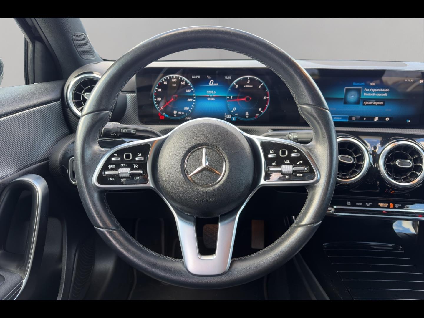 Image MERCEDES-BENZ Classe A 180 d 116ch Progressive Line 8G-DCT