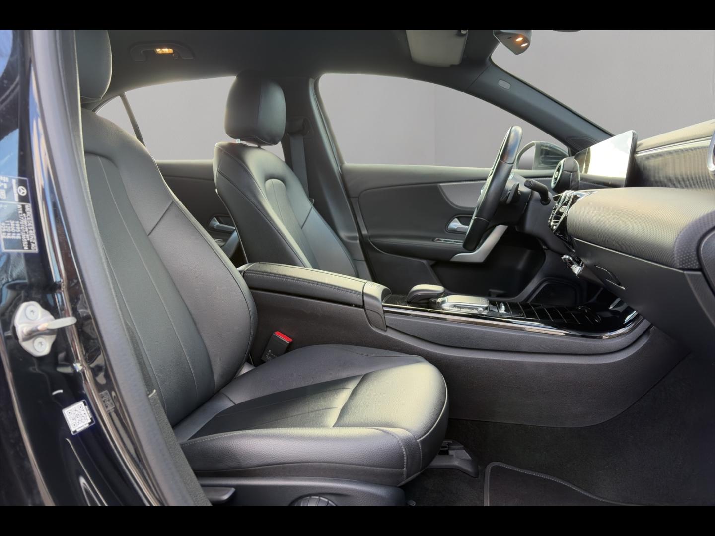 Image MERCEDES-BENZ Classe A 180 d 116ch Progressive Line 8G-DCT