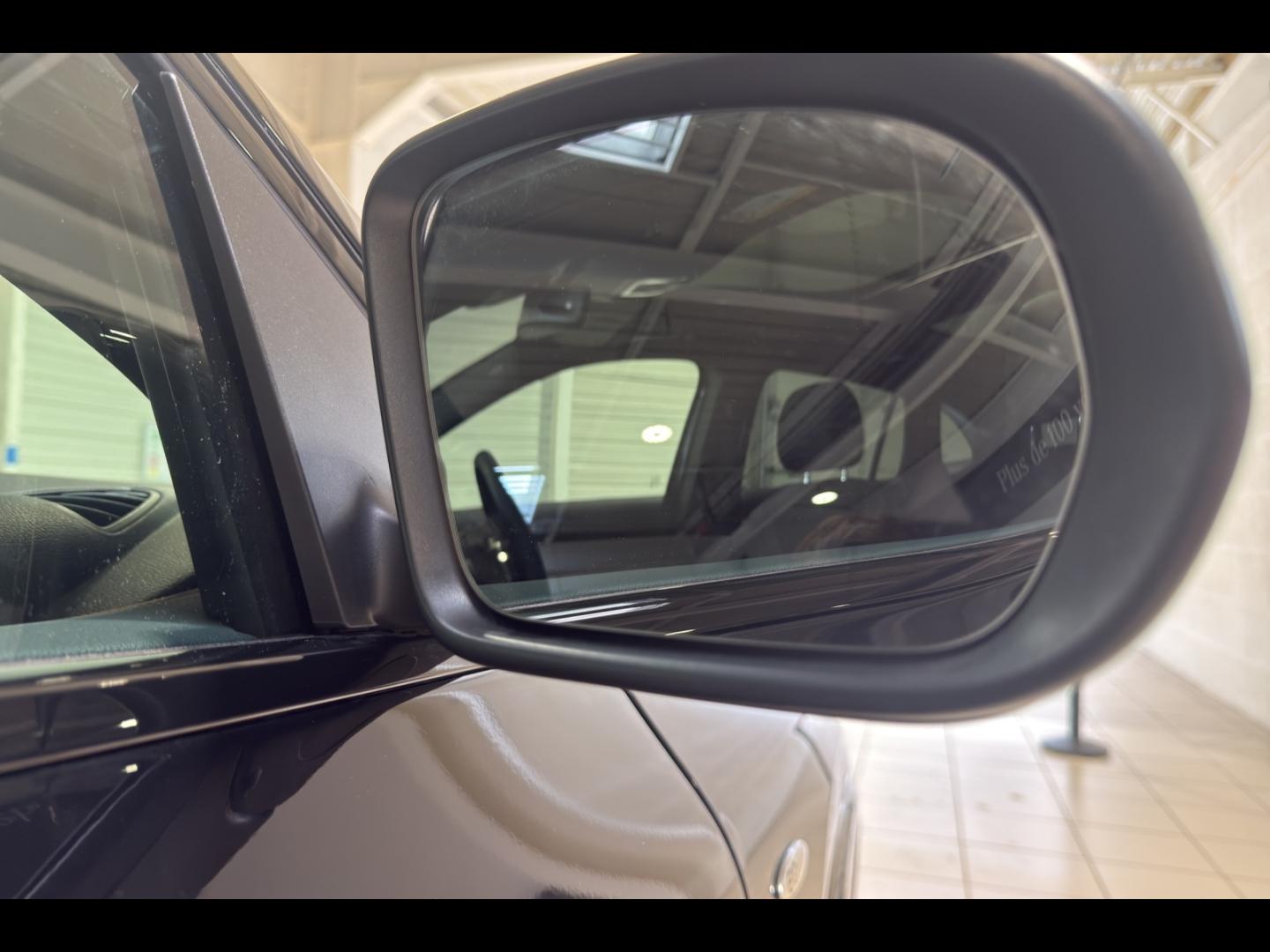 Image MERCEDES-BENZ GLA 250 e Hybrid EQ 218ch AMG Line 8G-DCT