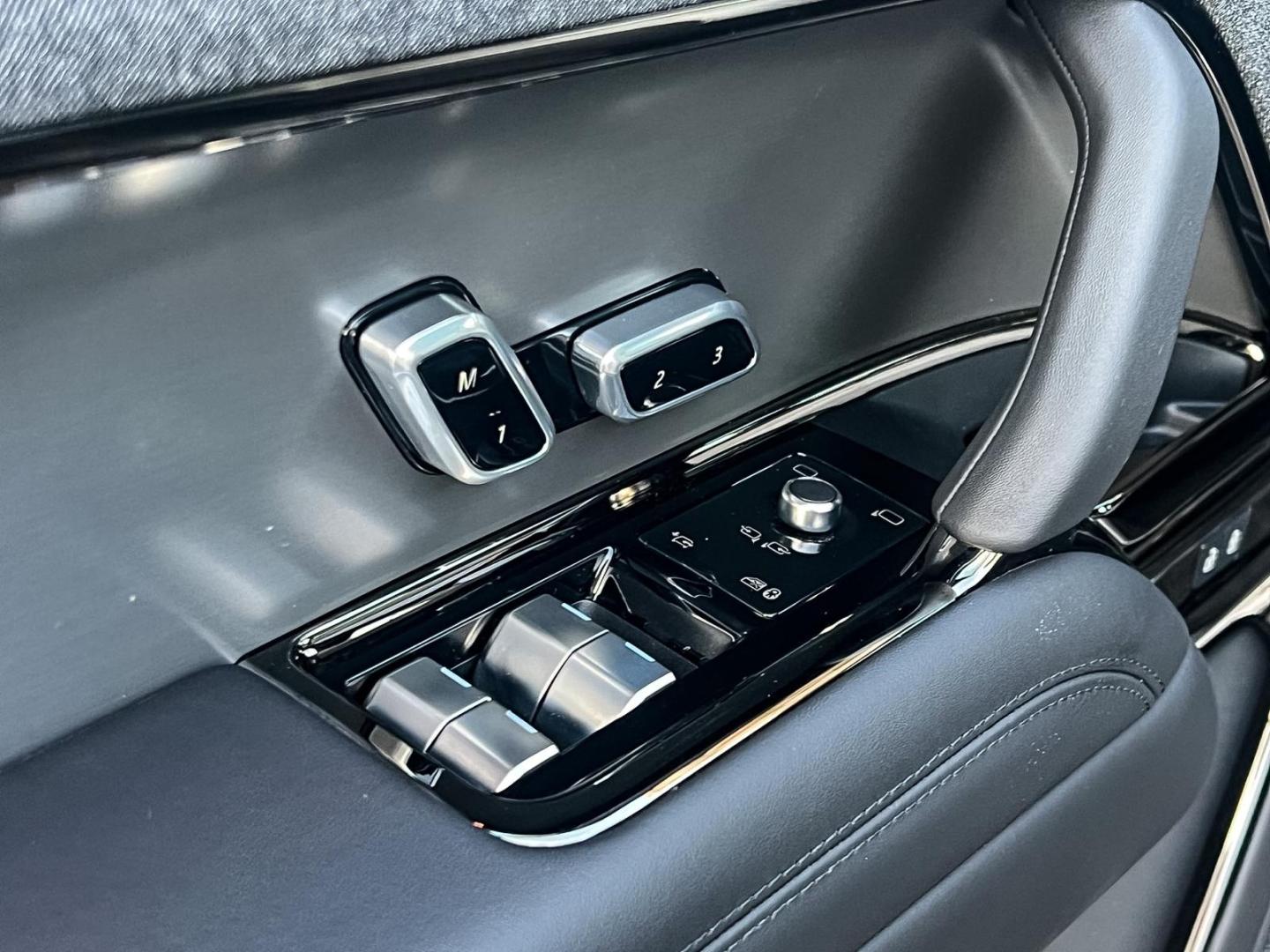 Image LAND-ROVER Range Rover Sport 3.0 P550e 550ch PHEV Autobiography