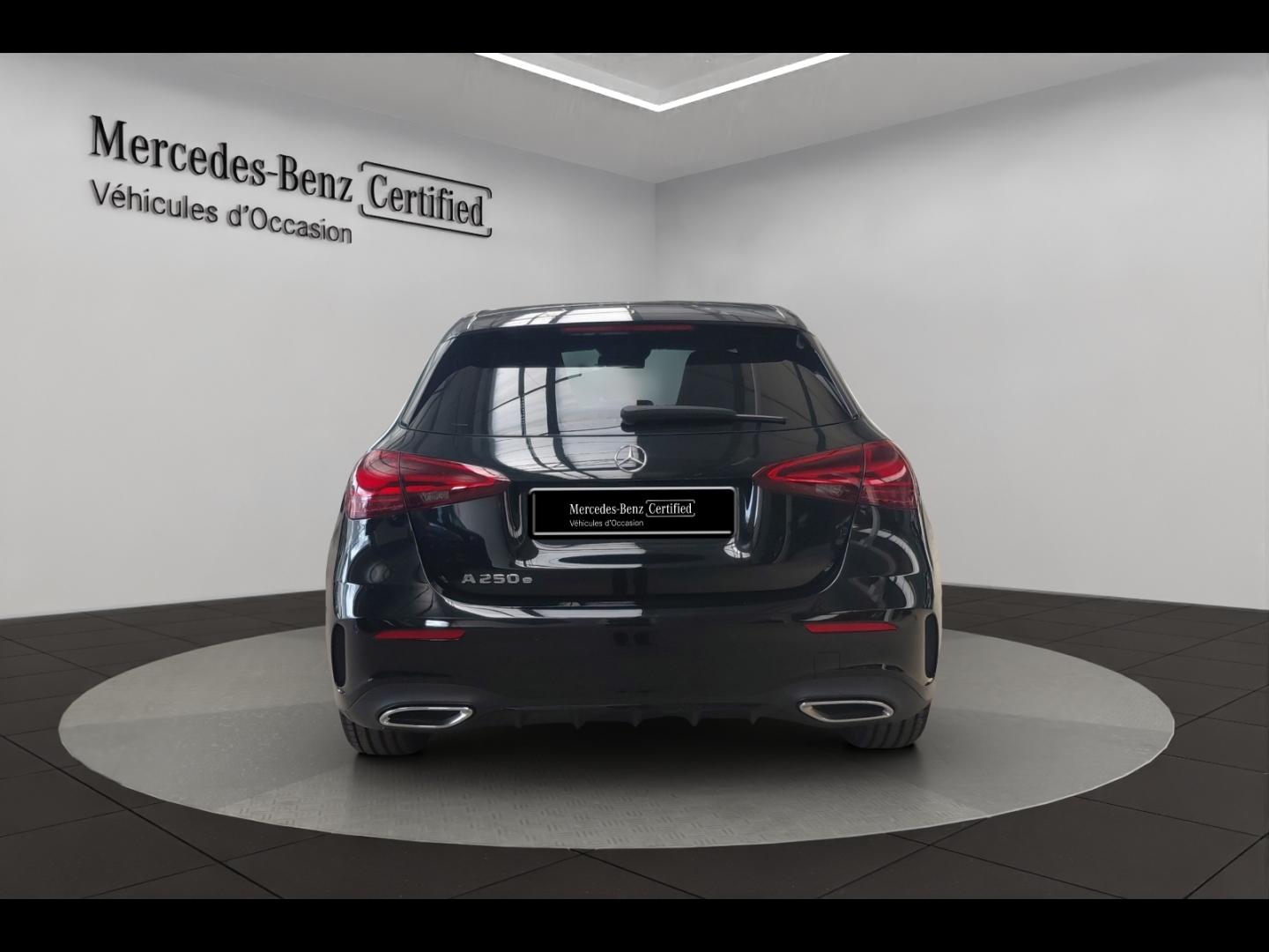 Image MERCEDES-BENZ Classe A 250 e 163+109ch AMG Line 8G-DCT