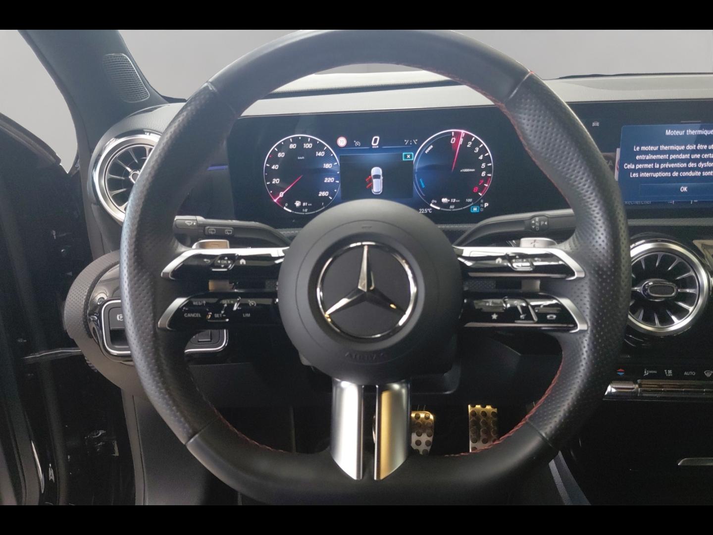Image MERCEDES-BENZ Classe A 250 e 163+109ch AMG Line 8G-DCT