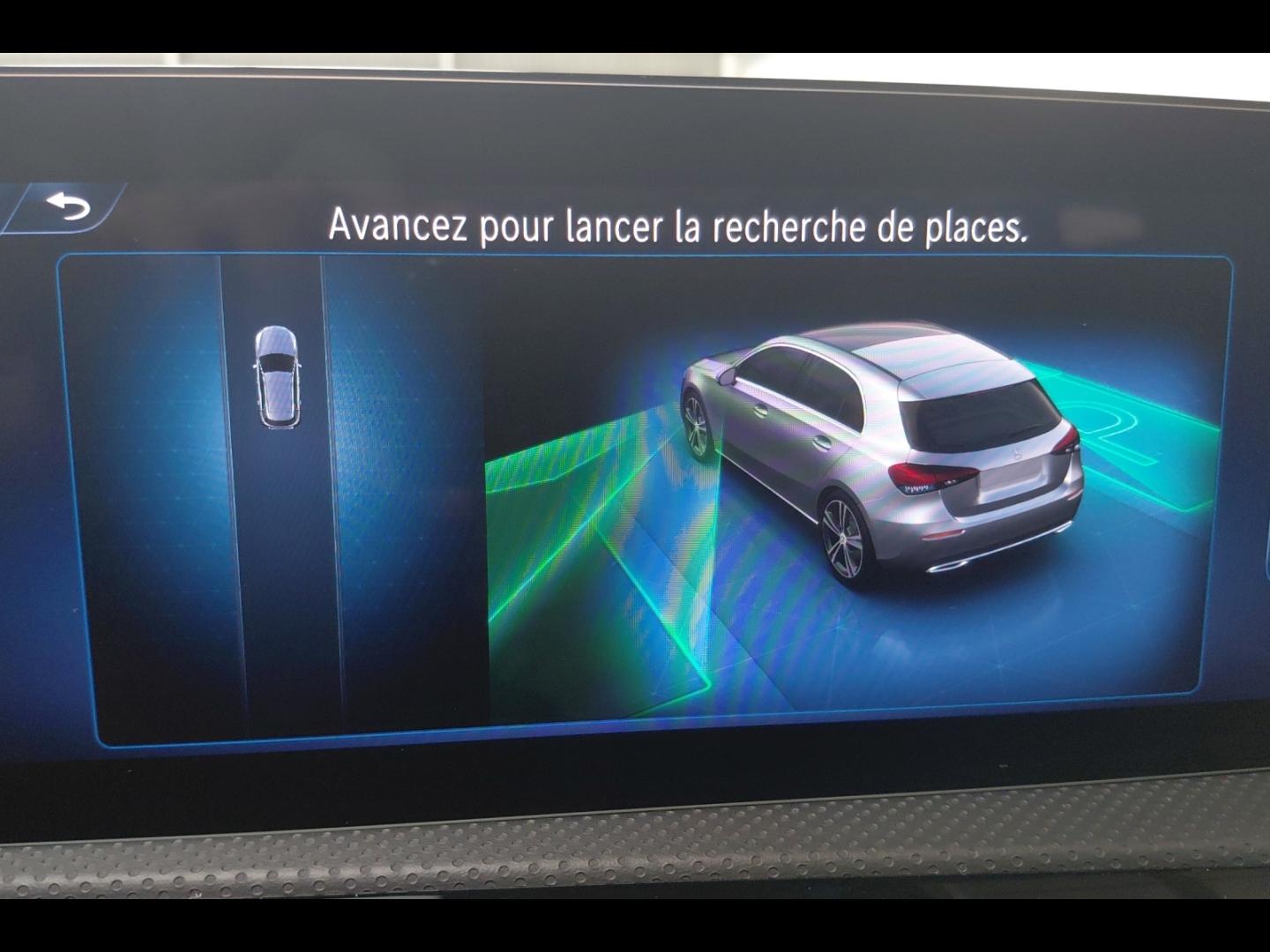 Image MERCEDES-BENZ Classe A 250 e 163+109ch AMG Line 8G-DCT