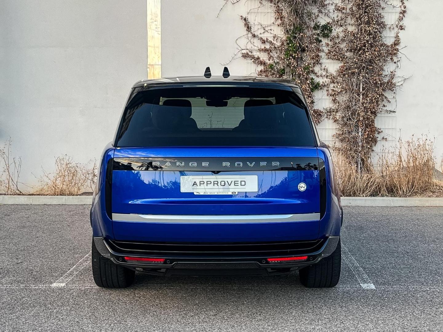 Image LAND-ROVER Range Rover 4.4 P615 615ch SV SWB