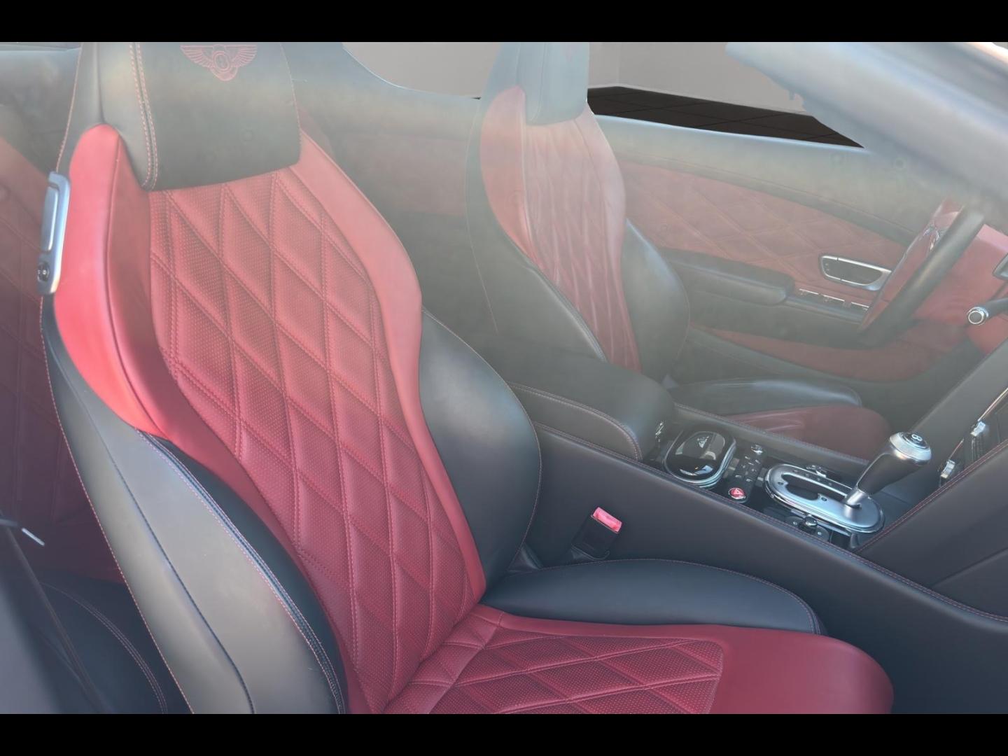 Image BENTLEY Continental GT V8 4.0 S