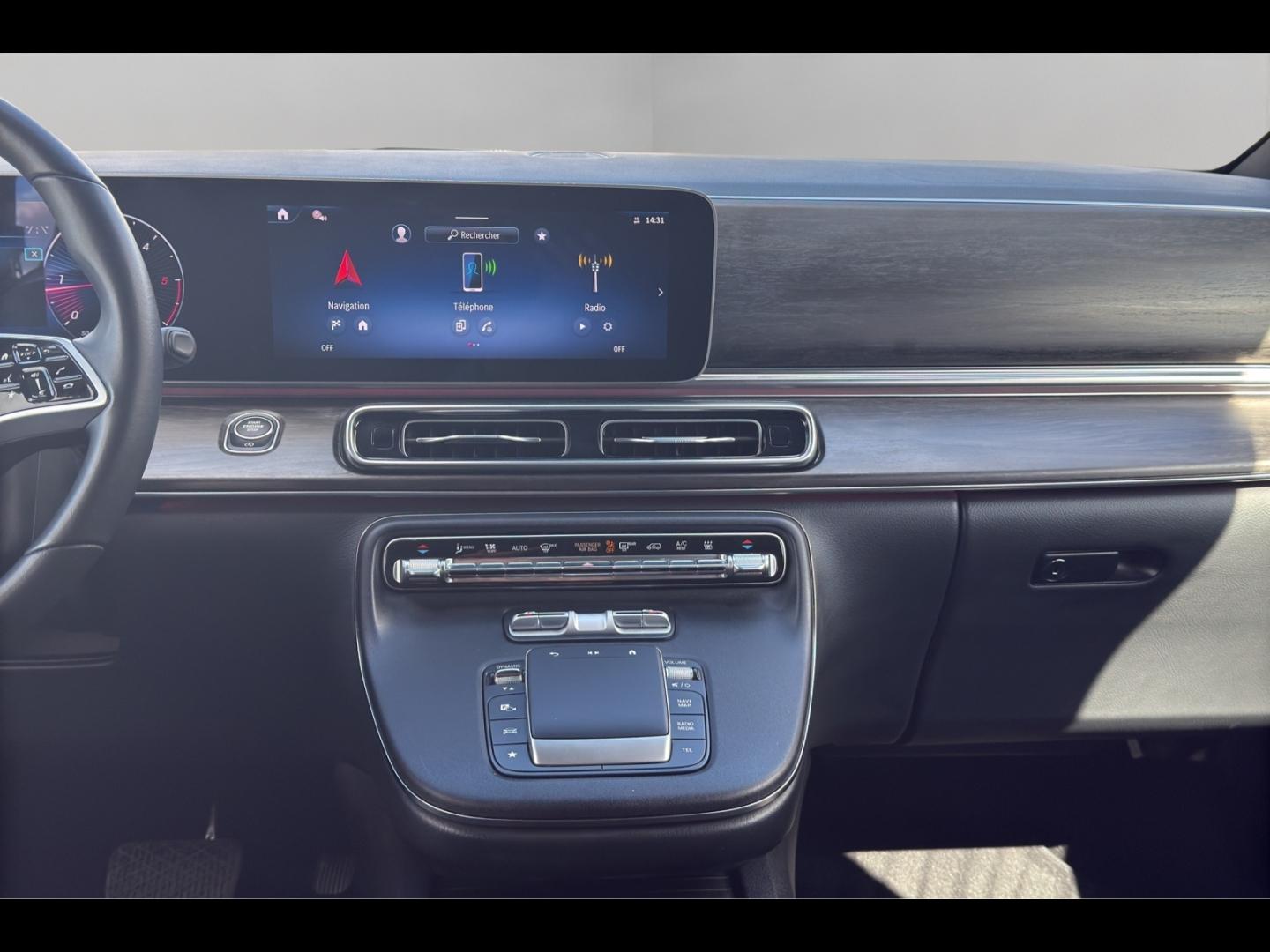 Image MERCEDES-BENZ Classe V 300 d Extra-Long Avantgarde 9G-Tronic