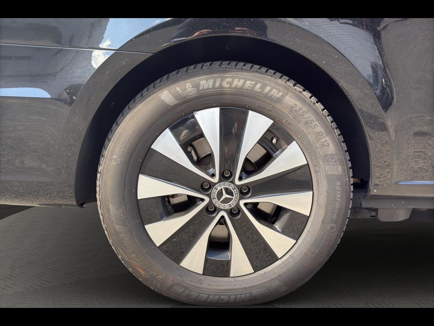 Image MERCEDES-BENZ Classe V 300 d Extra-Long Avantgarde 9G-Tronic