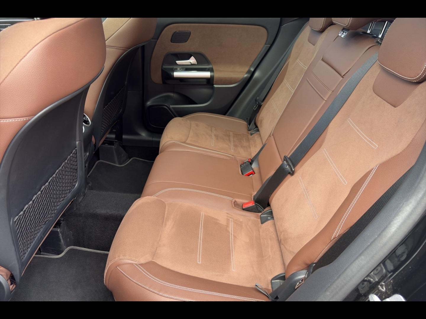 Image MERCEDES-BENZ GLA 200 d 150ch AMG Line 8G-DCT