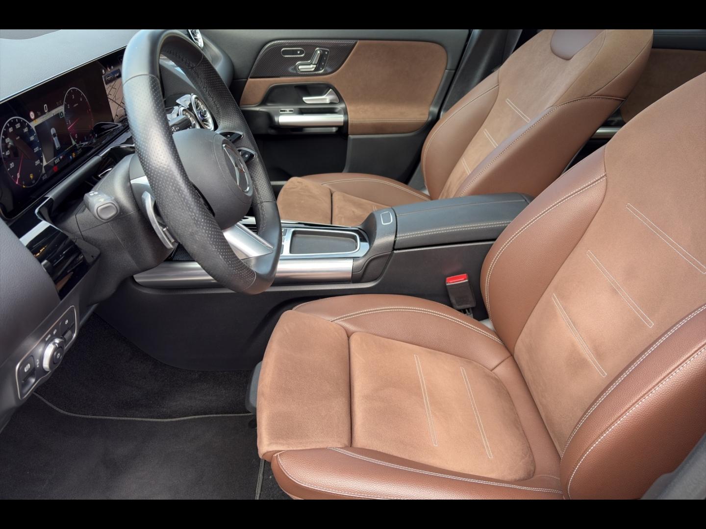 Image MERCEDES-BENZ GLA 200 d 150ch AMG Line 8G-DCT