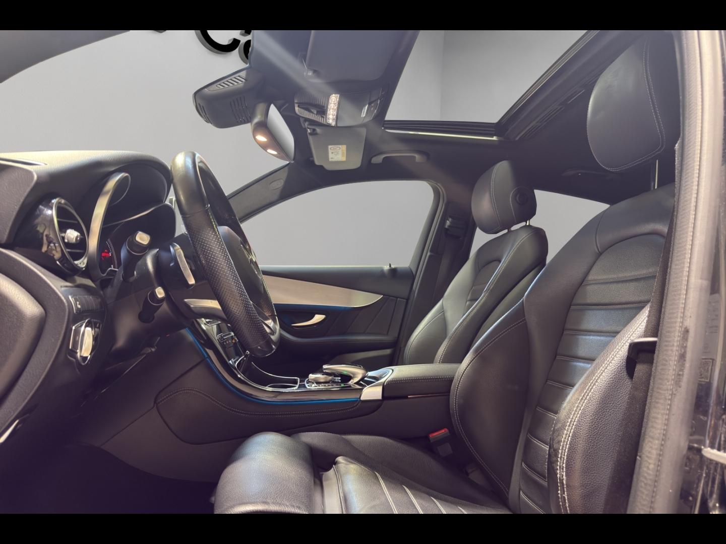 Image MERCEDES-BENZ GLC Coupé 250 d 204ch Fascination 4Matic 9G-Tronic Euro6c