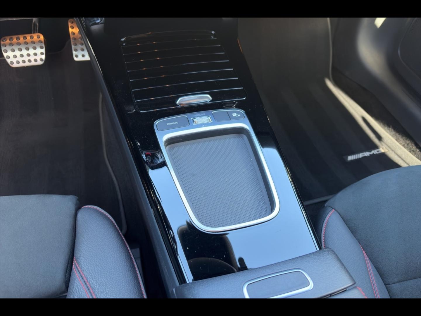 Image MERCEDES-BENZ Classe A 180 136ch AMG Line 7G-DCT