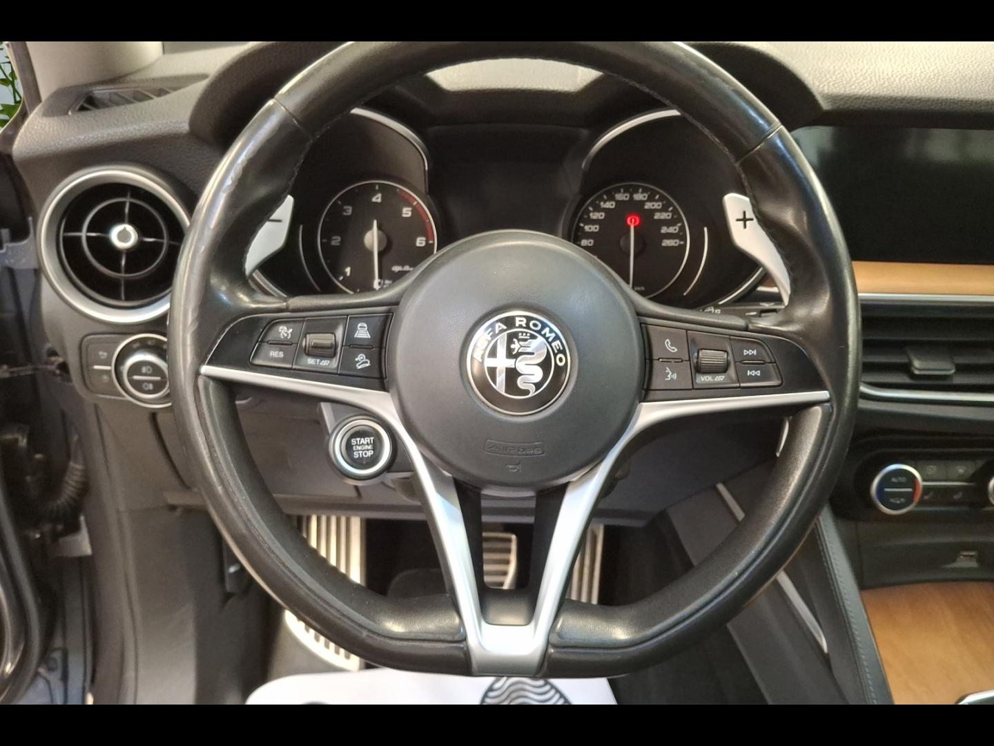 Image ALFA ROMEO Stelvio 2.2 Diesel 210ch Lusso Q4 AT8