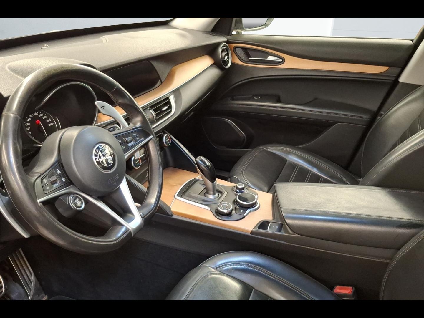 Image ALFA ROMEO Stelvio 2.2 Diesel 210ch Lusso Q4 AT8