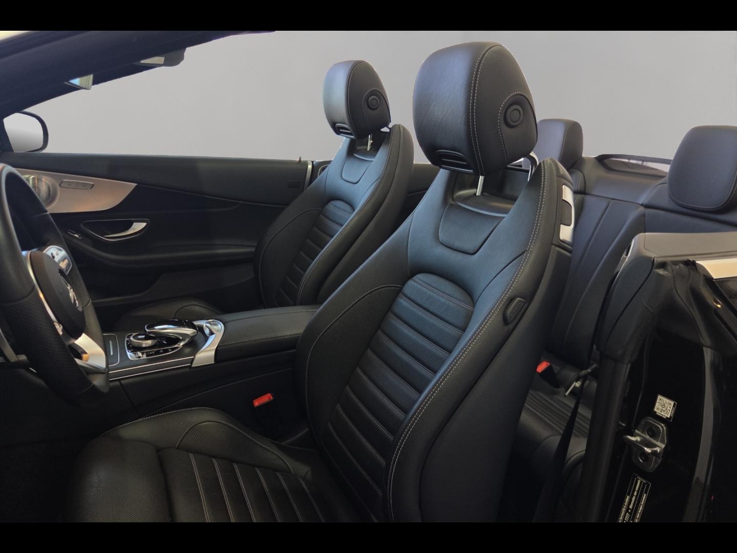 Image MERCEDES-BENZ Classe C Cabriolet 200 184ch AMG Line 9G Tronic