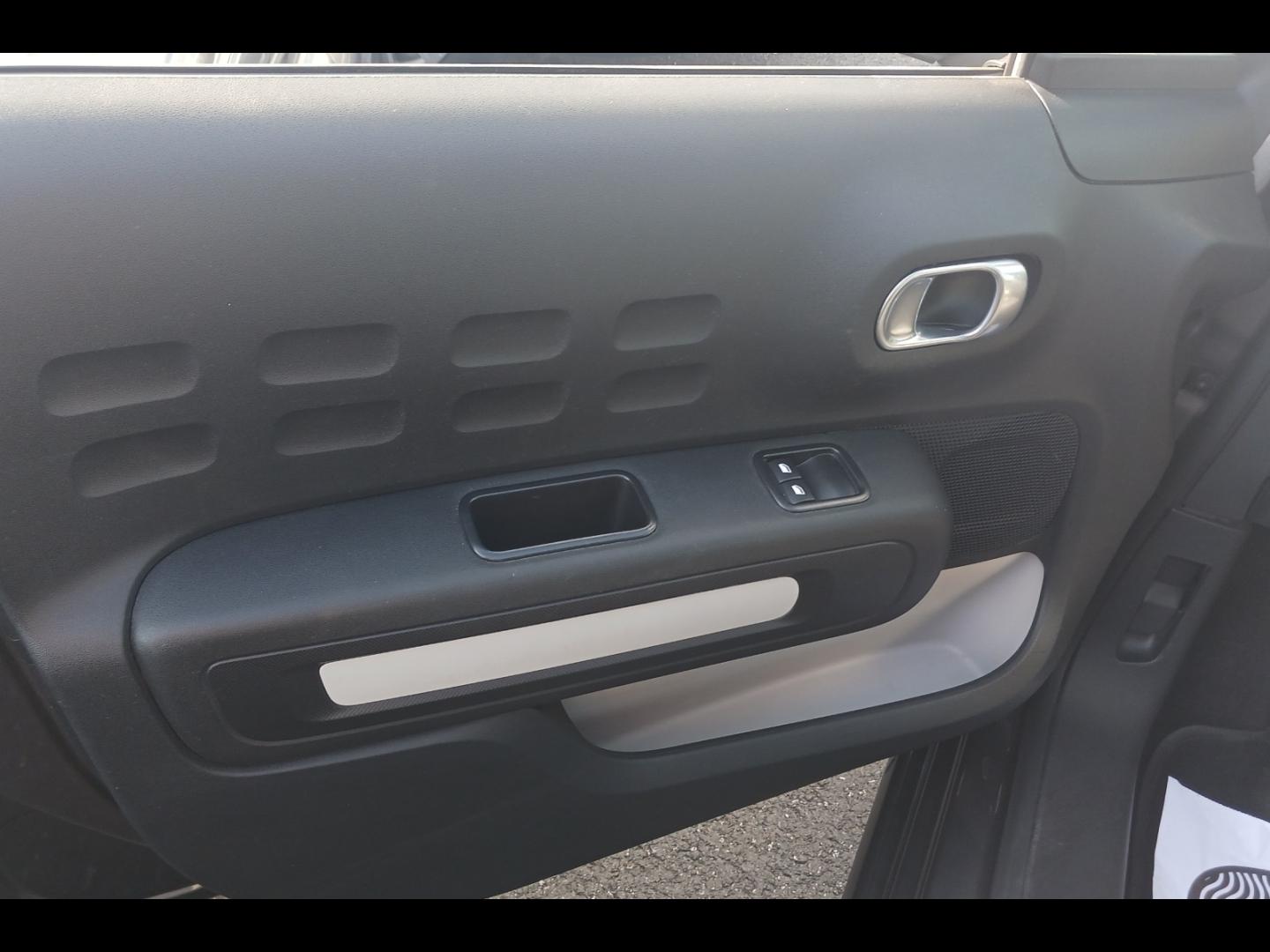 Image CITROEN C3 PureTech 82ch Graphic S&S E6.d