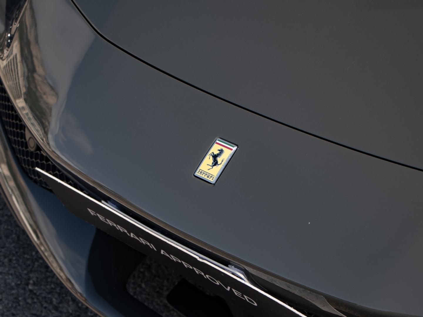 Image FERRARI 296 GTB V6 Biturbo 3.0