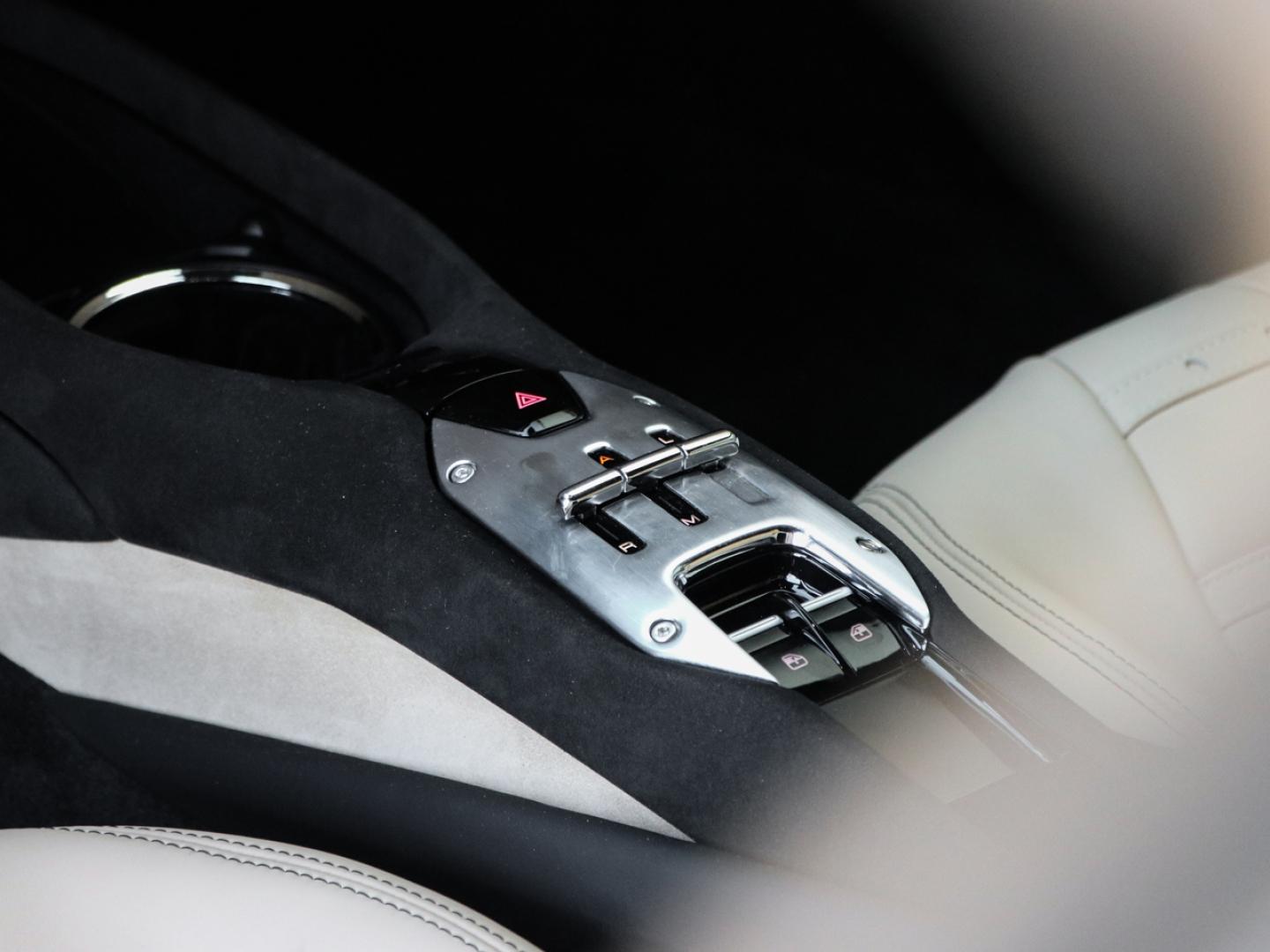 Image FERRARI 296 GTB V6 Biturbo 3.0