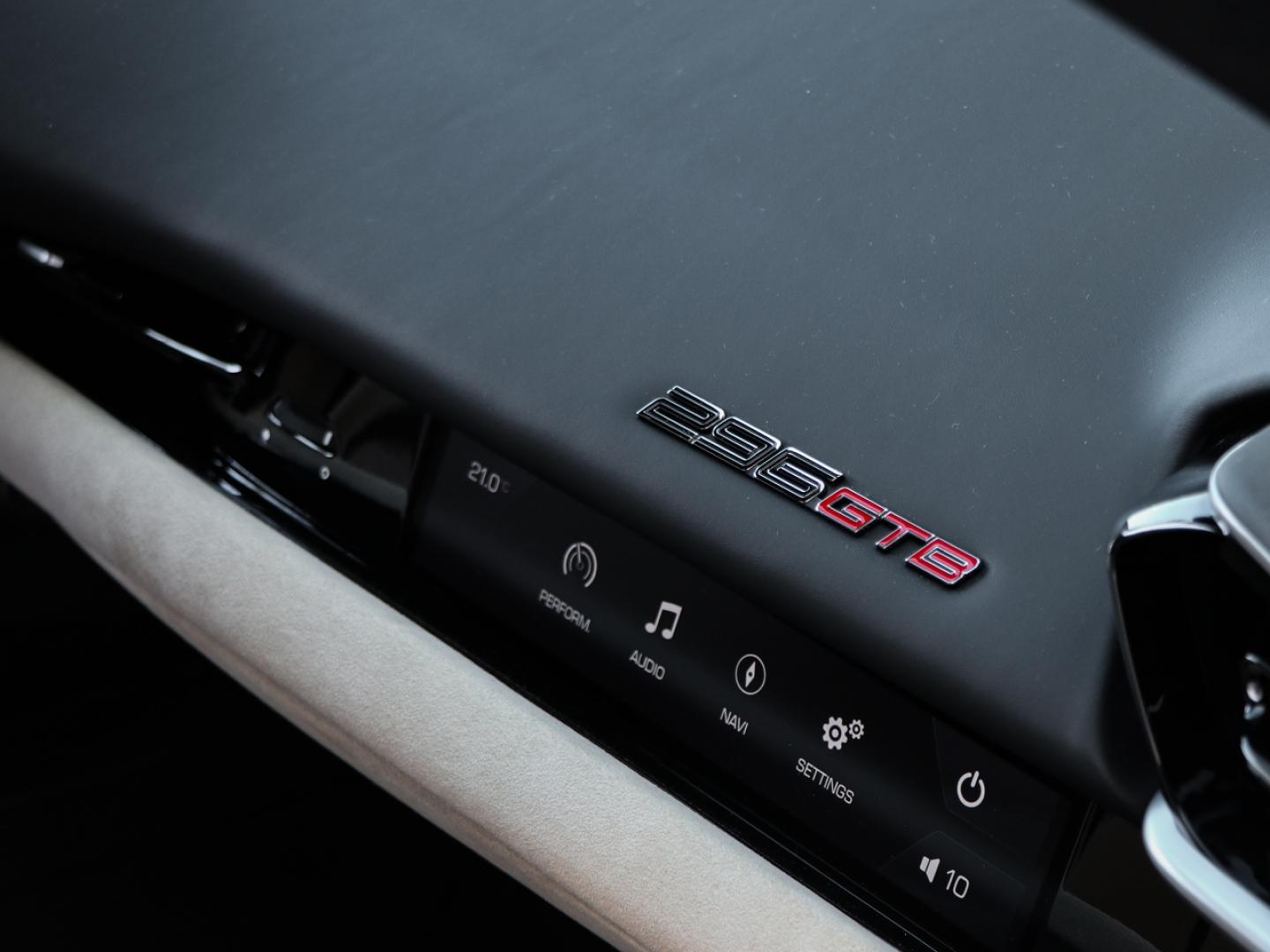 Image FERRARI 296 GTB V6 Biturbo 3.0