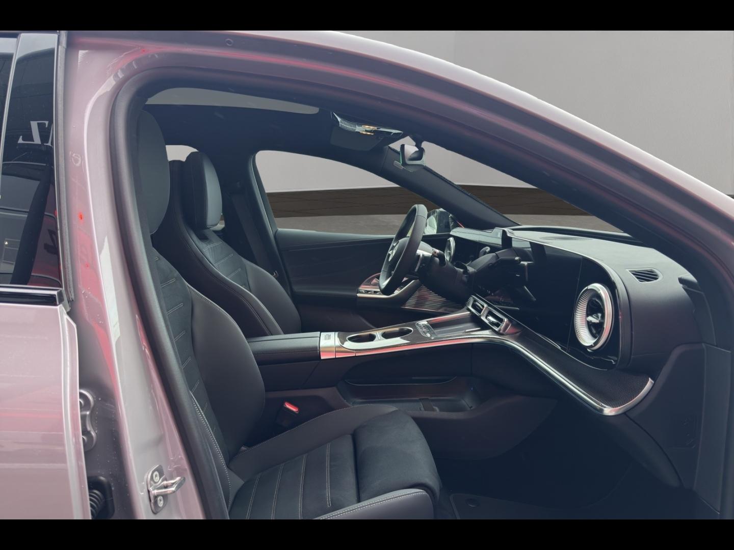 Image MERCEDES-BENZ Classe C 400 489ch 94,5kWh AMG Line 4Matic